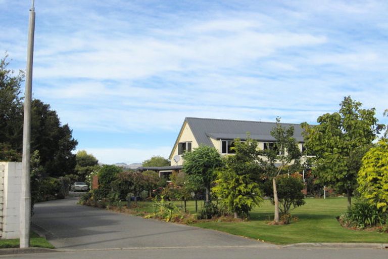 Photo of property in 9a Quirk Place, Sockburn, Christchurch, 8042