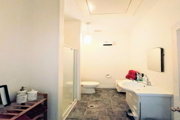 Photo of property in 233 High Street, Dunedin Central, Dunedin, 9016