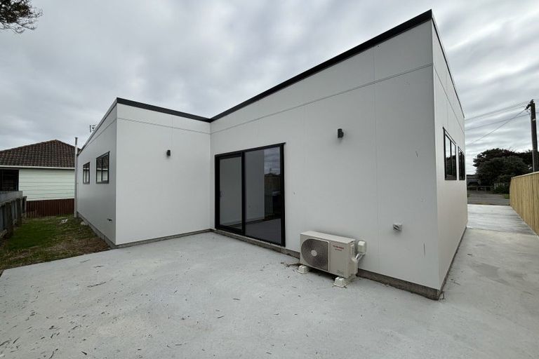 Photo of property in 10 Coley Street, Foxton, 4814