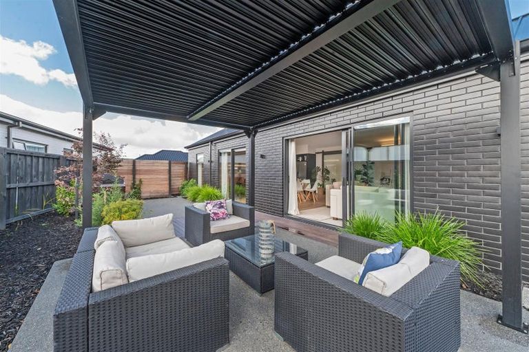 Photo of property in 10 Kinnerton Lane, Casebrook, Christchurch, 8051