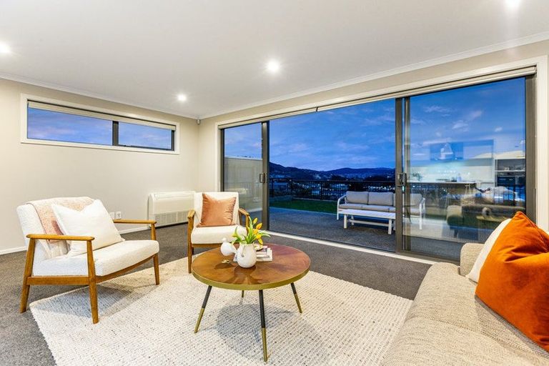 Photo of property in 18a Omaka Place, Aotea, Porirua, 5024
