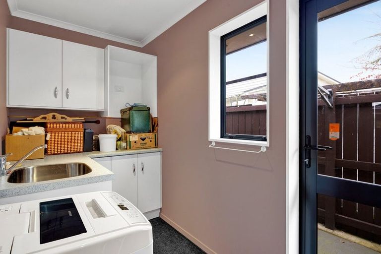 Photo of property in 14a Milmoe Street, Hawera, 4610