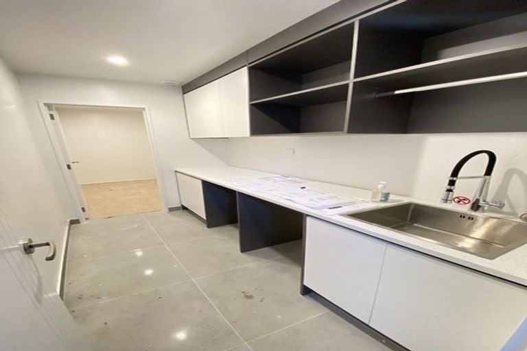 Photo of property in 64 Pacific Heights Road, Orewa, 0931