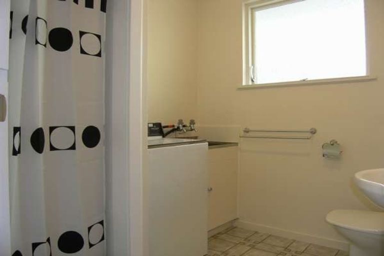 Photo of property in 5/61 Brockworth Place, Riccarton, Christchurch, 8011