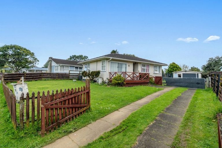 Photo of property in 26 Gainsborough Street, Manurewa, Auckland, 2102
