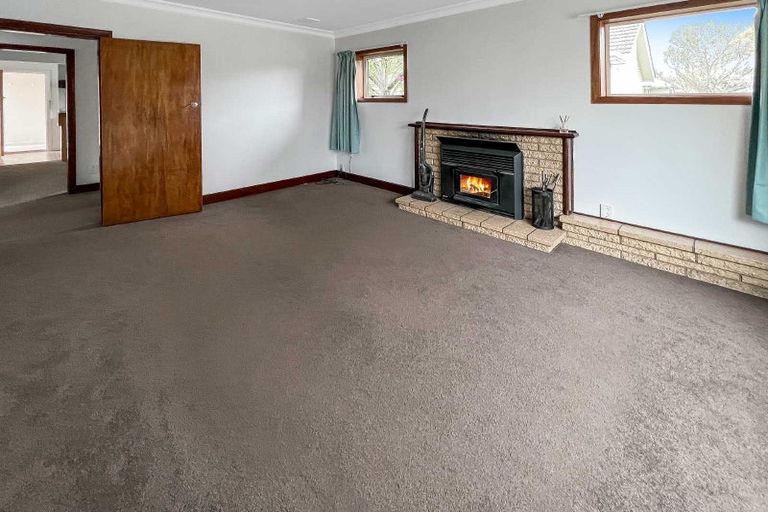 Photo of property in 14 Worthy Street, Ilam, Christchurch, 8041