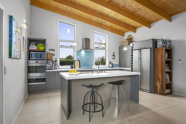 Photo of property in 21 Norfolk Drive, Cambridge, 3434