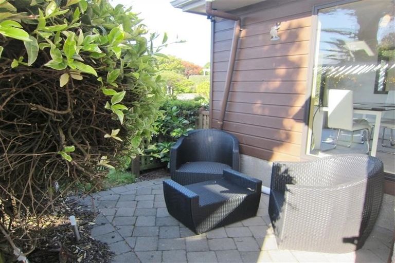 Photo of property in 10 Arthur Street, Paraparaumu Beach, Paraparaumu, 5032