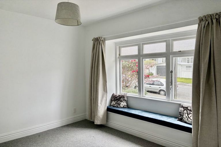 Photo of property in 42 Hohiria Road, Hataitai, Wellington, 6021