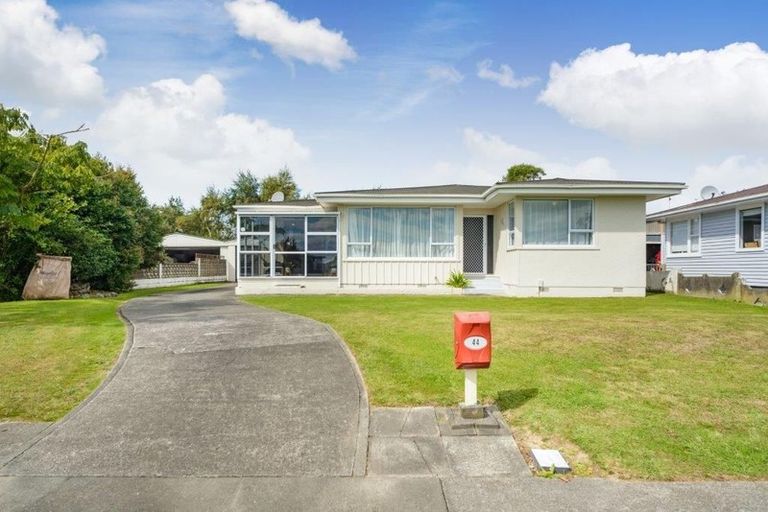 Photo of property in 44 Holdsworth Avenue, Milson, Palmerston North, 4414