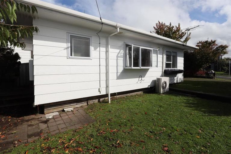 Photo of property in 417 Pukehangi Road, Pomare, Rotorua, 3015