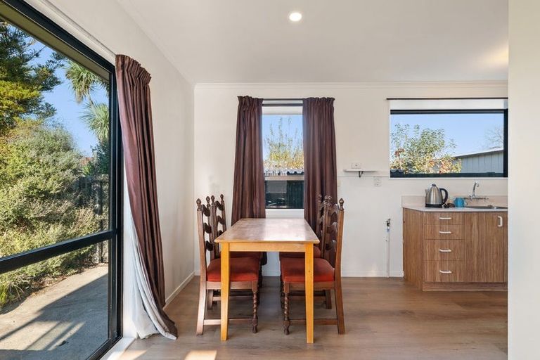 Photo of property in 1/72 Sullivan Avenue, Woolston, Christchurch, 8023