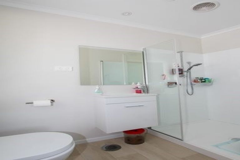 Photo of property in 28u2 Mahoe Street, Melville, Hamilton, 3206