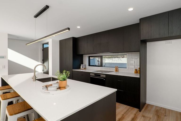 Photo of property in 3/9a Winton Street, Saint Albans, Christchurch, 8014