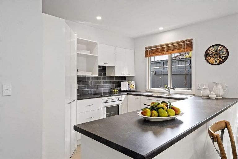 Photo of property in 5/17 Eversleigh Street, St Albans, Christchurch, 8014