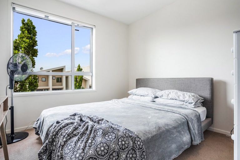 Photo of property in 203/160b Hobsonville Point Road, Hobsonville, Auckland, 0616