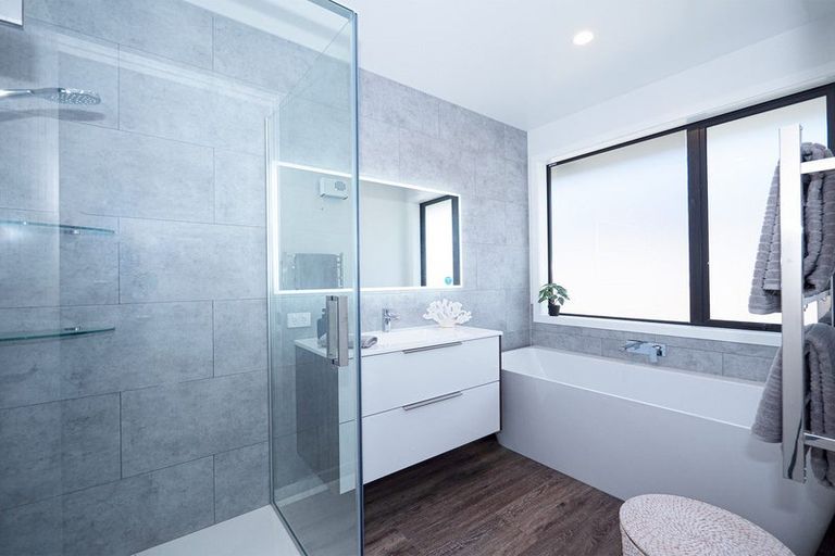 Photo of property in 33 Admiralty Drive, Haruru, 0204