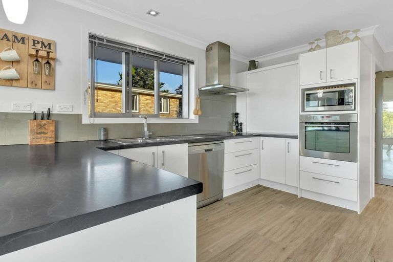 Photo of property in 9 Linley Terrace, Judea, Tauranga, 3110
