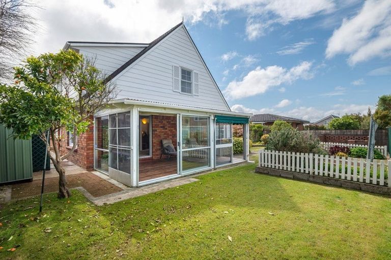 Photo of property in 3/15 Saltburn Road, Milford, Auckland, 0620