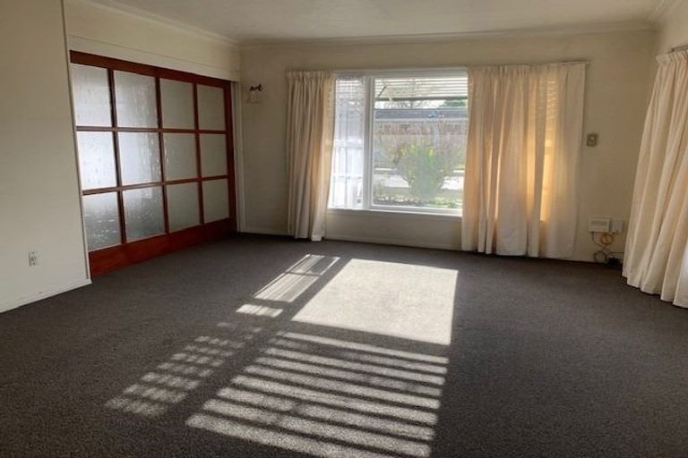Photo of property in 1 Merrin Street, Avonhead, Christchurch, 8042