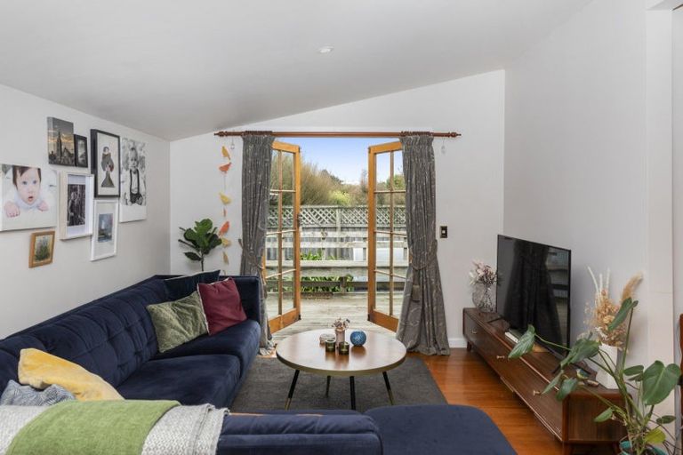 Photo of property in 14 Worsleys Road, Cracroft, Christchurch, 8025