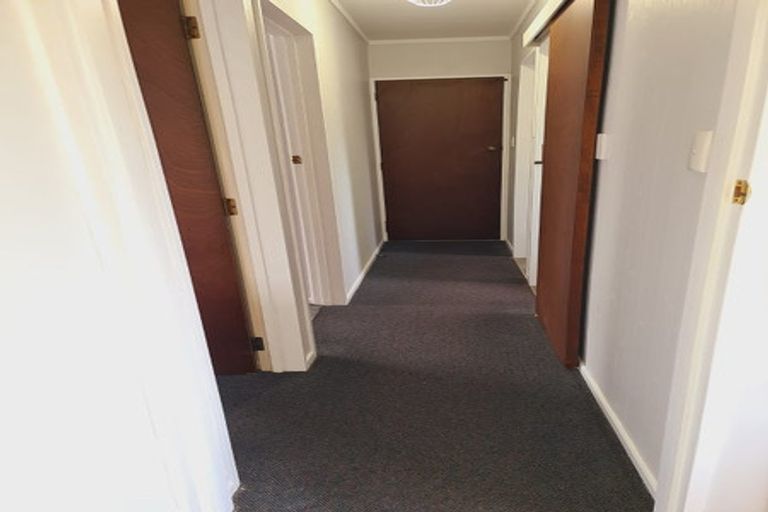 Photo of property in 6 Jarrett Court, Roslyn, Palmerston North, 4414