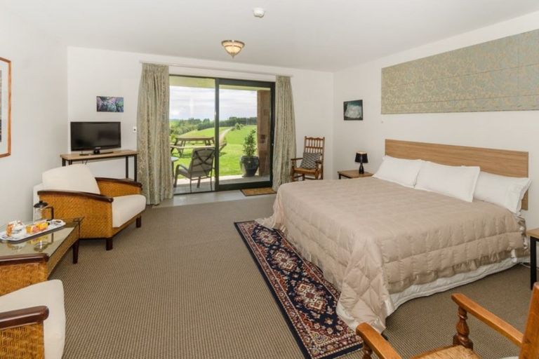 Photo of property in 480 Creightons Road, Clevedon, Papakura, 2582