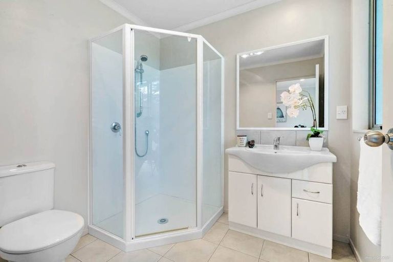 Photo of property in 14 Willow Camp Road, Takanini, 2112