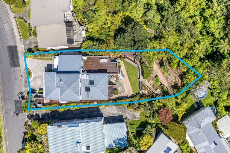 Photo of property in 45 Mana View Road, Paremata, Porirua, 5026