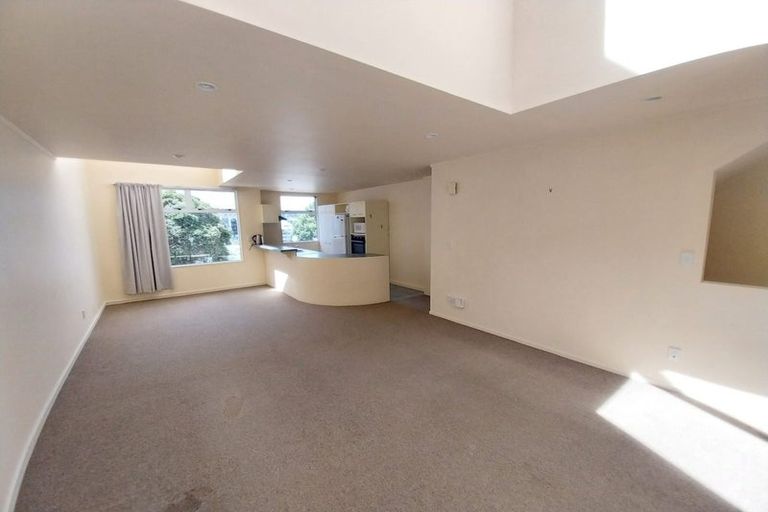 Photo of property in Fernhill Flats, 324u7 The Terrace, Te Aro, Wellington, 6011