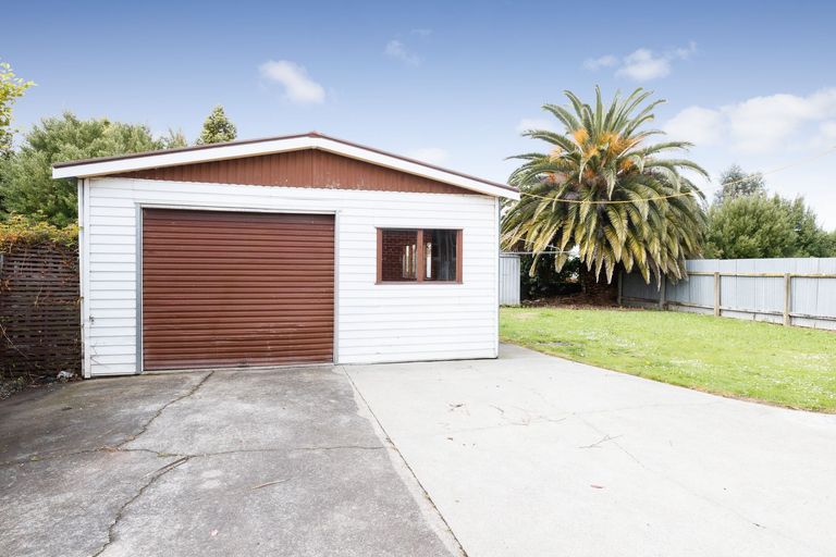 Photo of property in 18 Ronberg Street, Highbury, Palmerston North, 4412