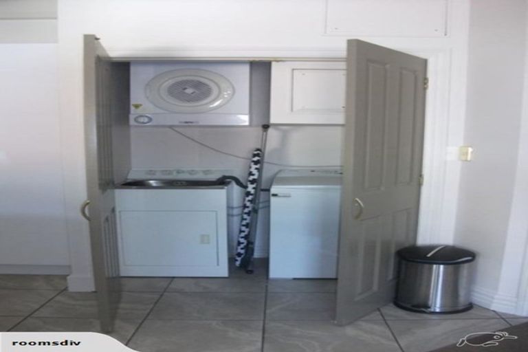 Photo of property in Old Bnz Chambers, 3/79 Manners Street, Te Aro, Wellington, 6011