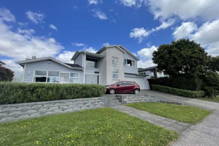 Photo of property in 28 Milano Boulevard, Karaka, Papakura, 2113