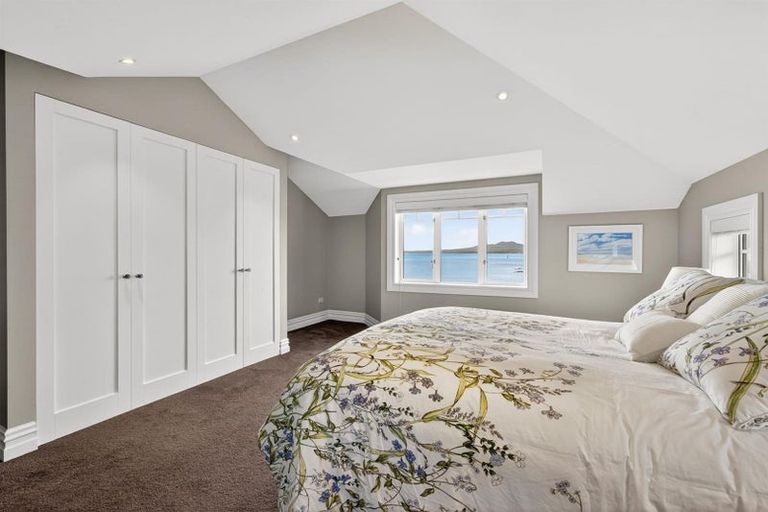 Photo of property in 27 Muritai Road, Milford, Auckland, 0620