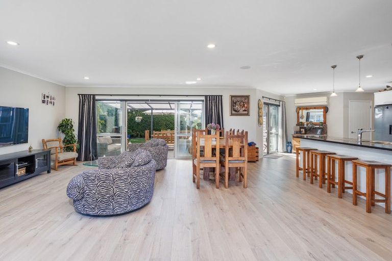 Photo of property in 40 Leeward Drive, Whitianga, 3510