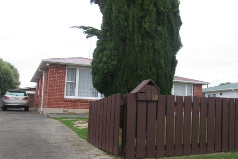 Photo of property in 18 Ronberg Street, Highbury, Palmerston North, 4412