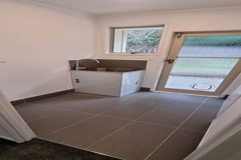 Photo of property in 1/7 Branston Avenue, Browns Bay, Auckland, 0630
