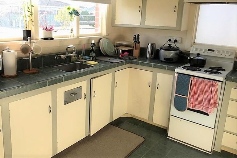 Photo of property in 1 George Street, Windsor, Invercargill, 9810