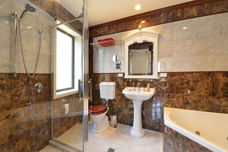 Photo of property in 19 Monteith Grove, Brooklyn, Wellington, 6021