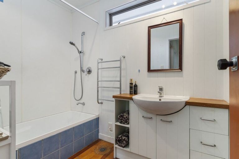 Photo of property in 246a Beverley Terrace, Whangamata, 3620