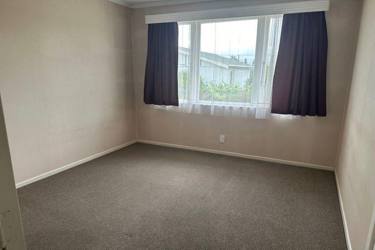 Photo of property in 11 Jones Place, Masterton, 5810