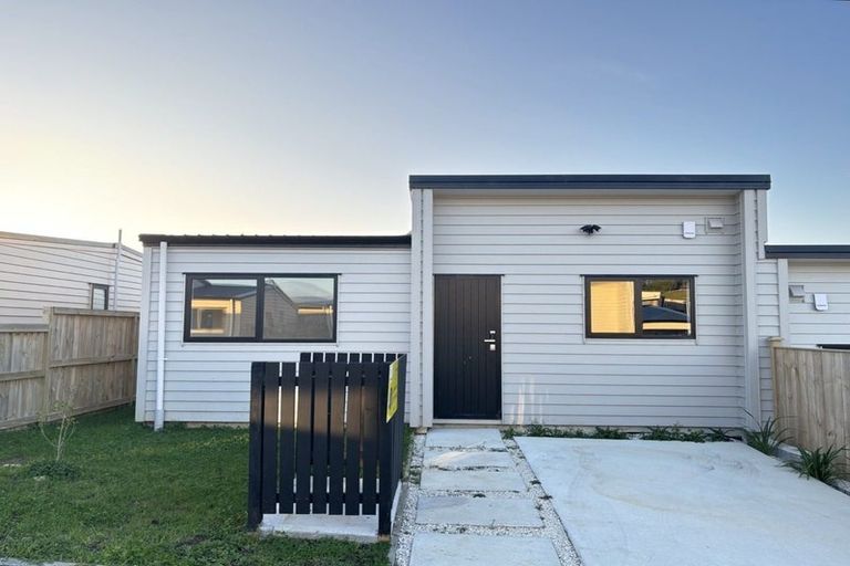 Photo of property in 19 Auranga Drive, Karaka, Papakura, 2113