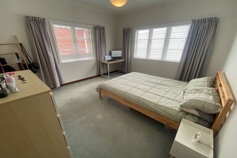 Photo of property in 8 Fife Lane, Miramar, Wellington, 6022