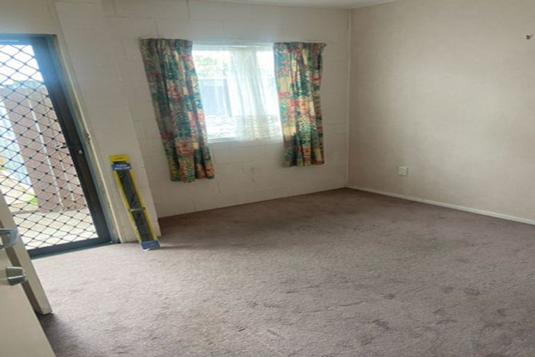 Photo of property in 1/201 Bucklands Beach Road, Bucklands Beach, Auckland, 2012