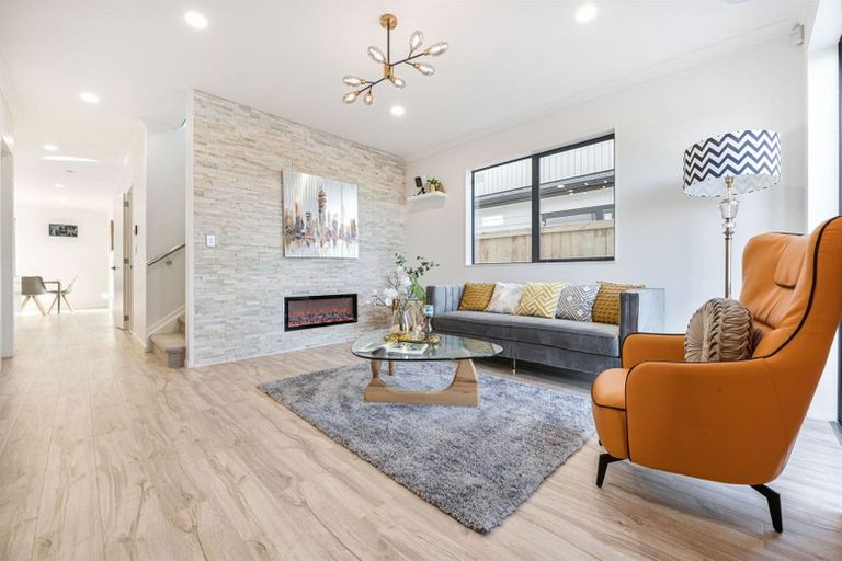 Photo of property in 24 Matahae Drive, Flat Bush, Auckland, 2019