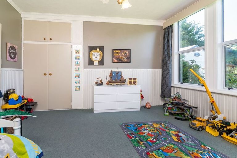 Photo of property in 264 Gladstone Road North, Mosgiel, 9092