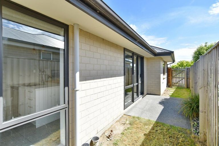 Photo of property in 16 Streamside Terrace, Kaiapoi, 7630