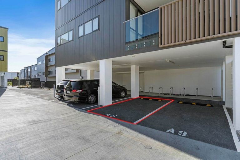 Photo of property in 201/1 Dishys Road, Flat Bush, Auckland, 2019