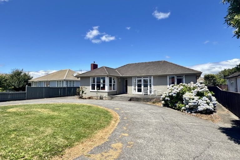 Photo of property in 116 Limbrick Street, Terrace End, Palmerston North, 4410