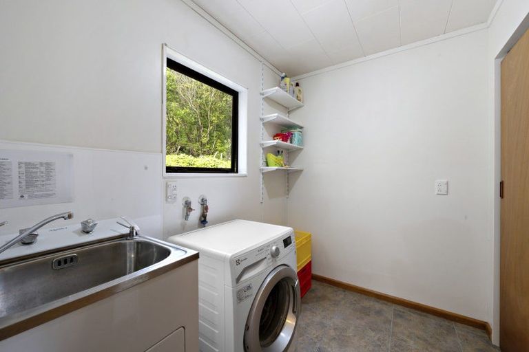 Photo of property in 445 Horokiwi Road, Horokiwi, Wellington, 5016